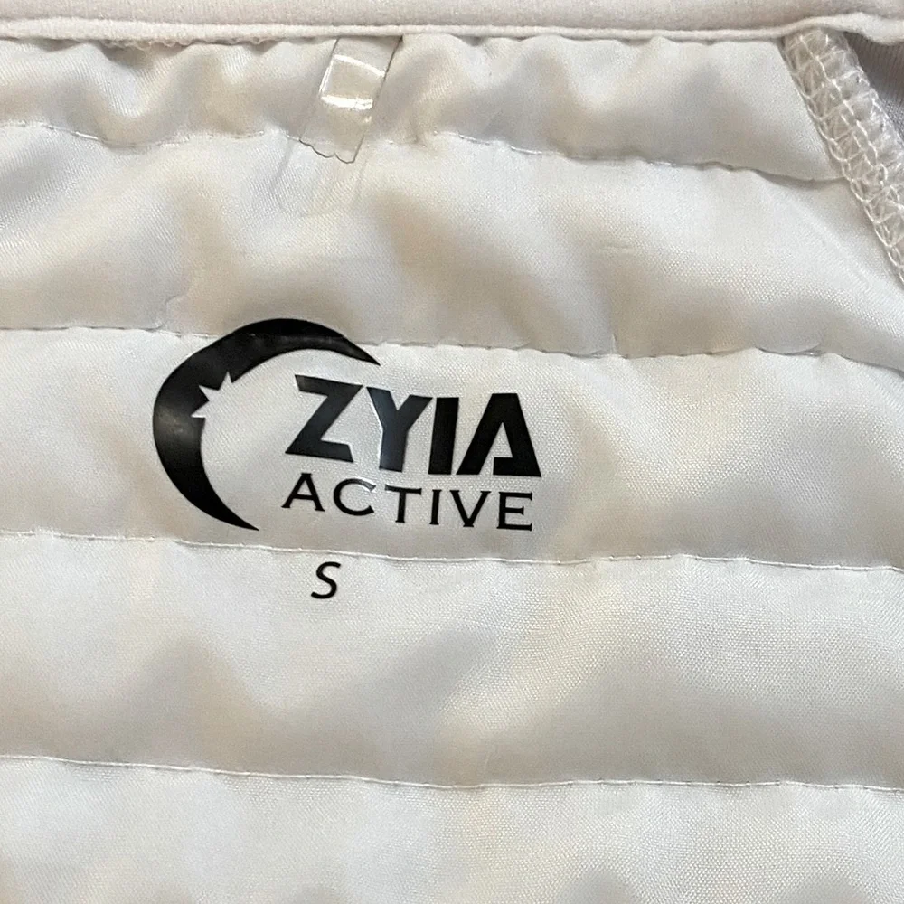 Zyia Active Solitude Jacket White Size Small